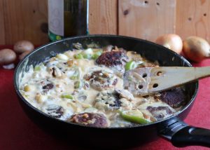 Bouletten in schlonziger Pilzrahmsoße