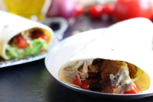 Jackfruit-Schawarma mit gegrillter Paprika