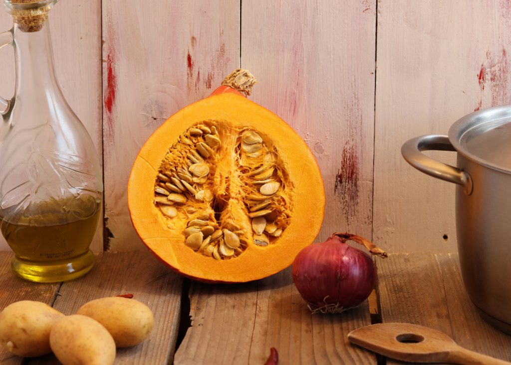 Kürbis ist nicht nur köstlich und vielseitig, sondern er ist auch sehr gesund.