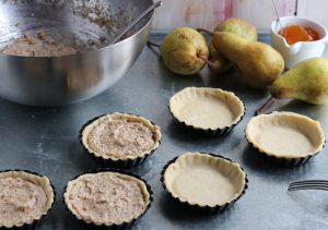 Füllen mit Frangipanecreme