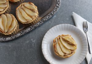 Birnentartletts mit Frangipanecreme