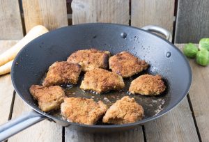Braten der Schnitzel