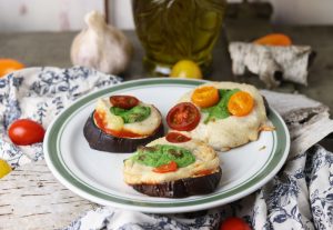 Mini-Auberginenpizzen