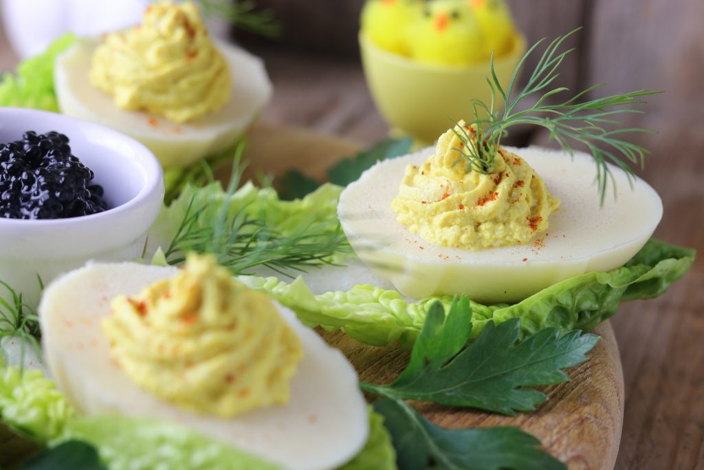 Vegane, gefüllte Eier