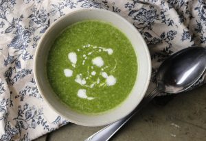 Spinat-Erbsen-Cremesuppe