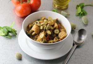 Frühlingsgulasch mit Grünen Mandeln