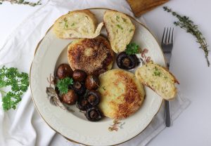 Gefüllte Kartoffeltaler mit Pilzen