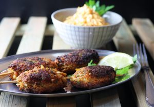 Köfte mit türkischem Karottensalat