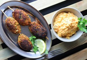 Köfte mit türkischem Karottensalat