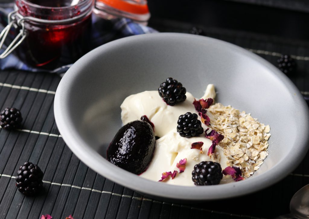 Brombeergelee: Schmackhaft im Müsli