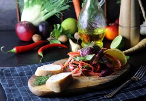Mit Nuss-Orangen-Dressing