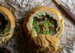 Suppe im Brötchen