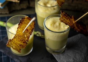 Spargelcremesuppe aus grünem Spargel