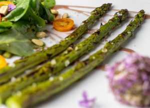 Spargel aus dem Ofen. leicht rauchig