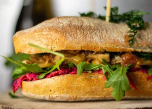 Rhabarber Chili Pulled Pork aus Jackfruit