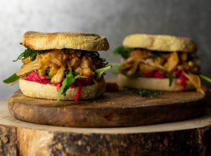 Mit fruchtigem Rhabarberchutney