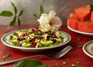 Mit Tahini-Joghurt-Dressing