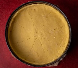 Mübreteigboden fertig zum Backen