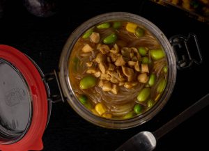 Donnerstag: Glasnudelsuppe im Thai Style