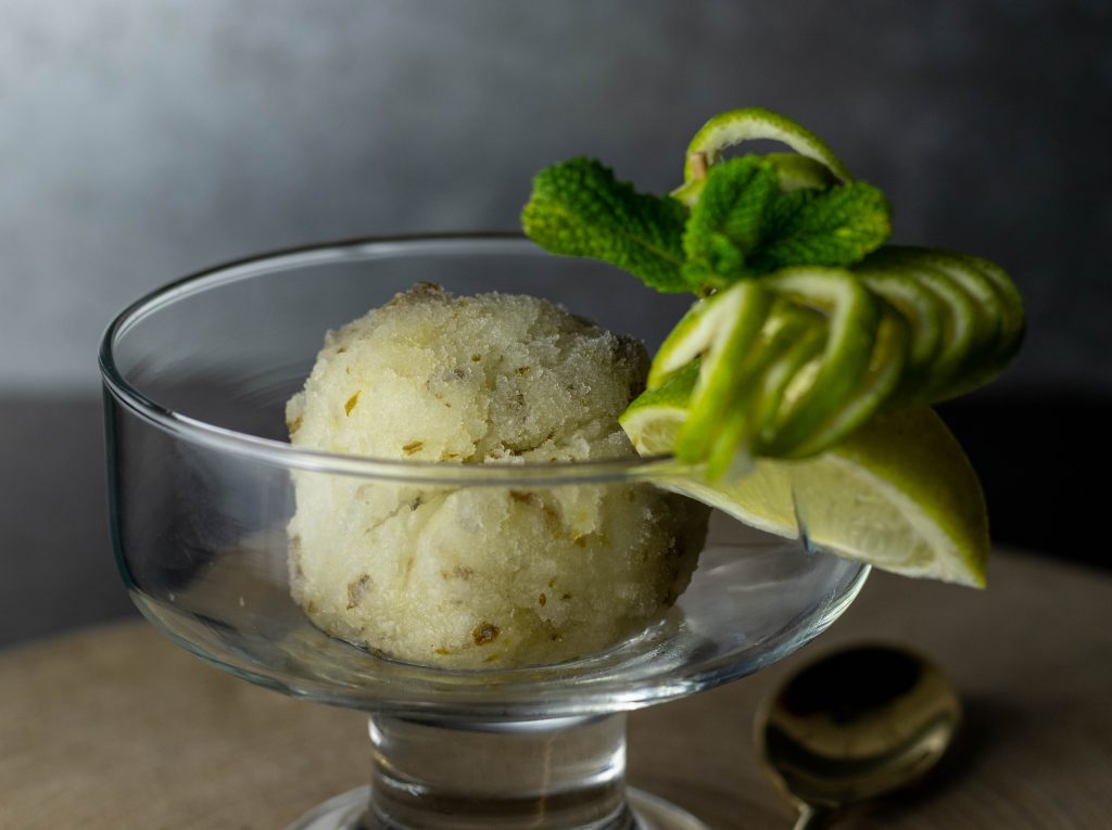 Limetten-Minz-Sorbet, die eiskalte Erfrischung! Einfach selbstgemacht!