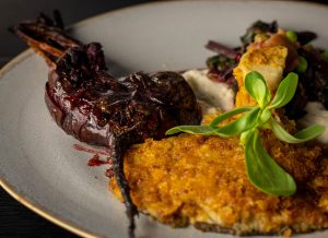 Deftiges Essen mit einer breiten Palette an Aromen