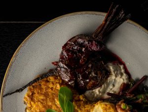 Quetschbeete in herzhafter, süß-saurer Marinade