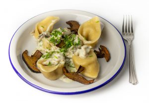 Krause Glucke in Sahnesauce mit Pasta