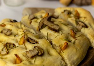 Mit selbstgesammelten Steinpilzen