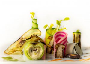 Mit gebratenen Steinpilzen und gegrillter Birne