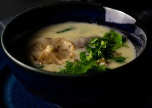 Samtfußrüblingsuppe - kommt mit wenigen Zutaten aus