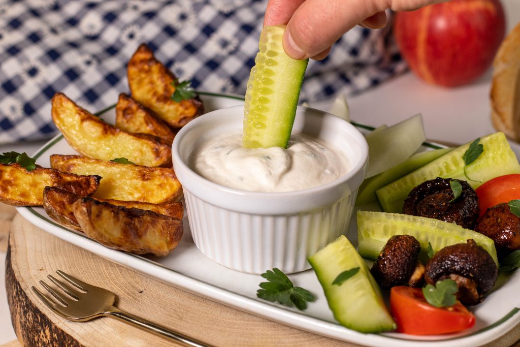 Vegane Sour Cream: aromatisch, vielseitig, einfach, lecker