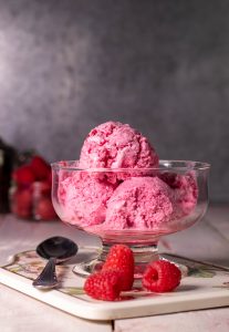 Himbeereis - Fruchteis mit Aquafaba