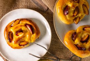 Pflaumen-Käsekuchen-Schnecken, süß und lecker