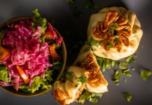 Chinesische gefüllte Dumplings, im Dampf gegart