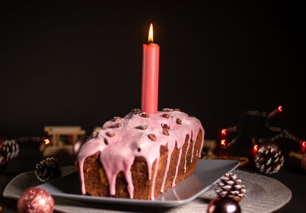 Ein weihnachtlicher Rotweinkuchen