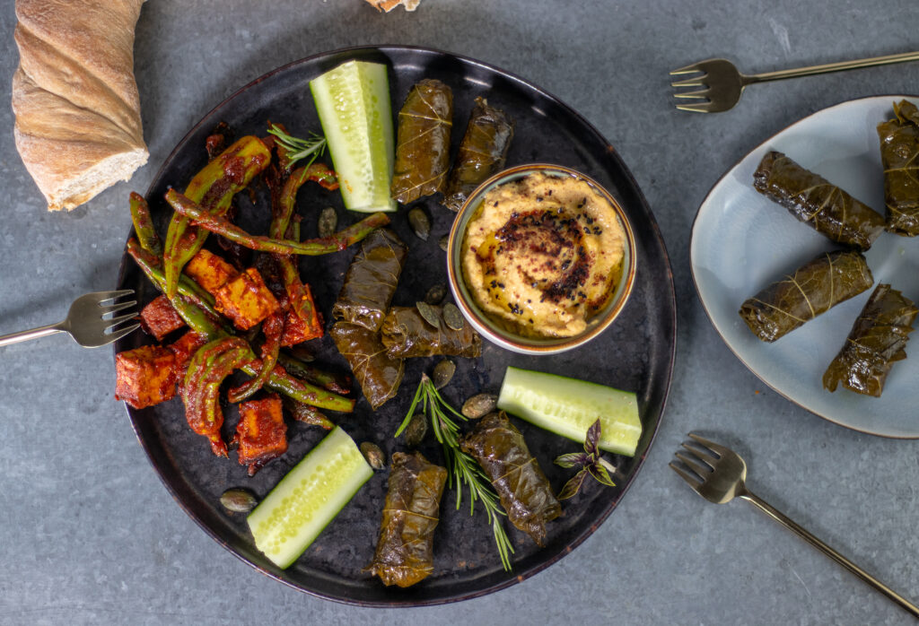 Gefüllte Weinblätter, köstliche Dolma als Anti Pasti
