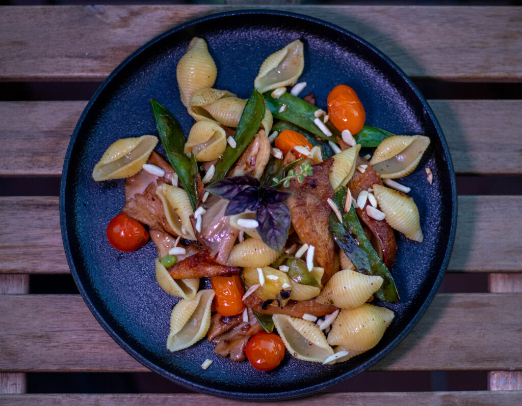Die Pilze dieses Pastagerichts kannst Du auch variieren