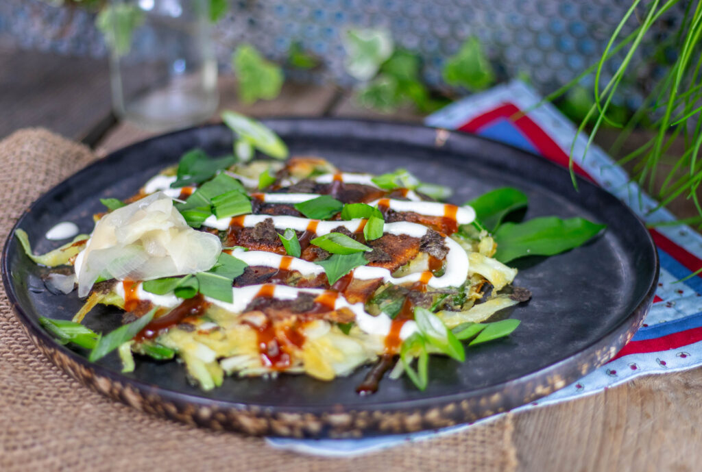 So einfach und so lecker! Mein Rezept für Bärlauch-Okonomiyaki.