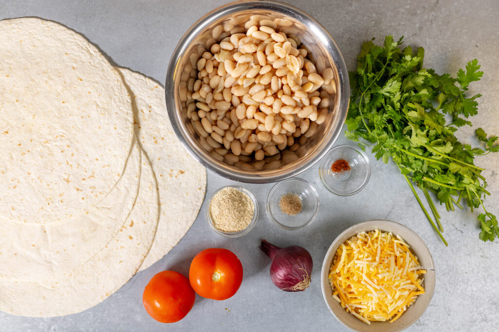 1. Vegane Weiße Bohnen Quesadillas: hier alle Zuaten.