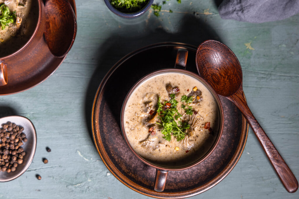 Zeige mir gerne auch Deine Pfifferlingcremesuppe