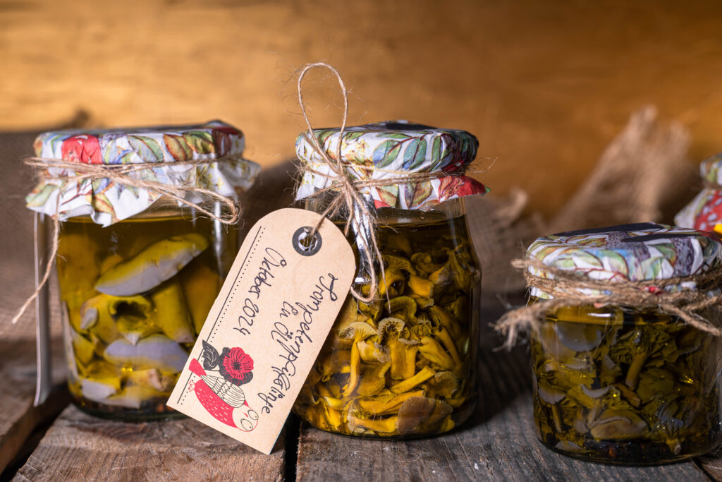 Pilze in Öl einlegen - eine fantastische, aromatische und einfache Art Pilze haltbar zu machen.