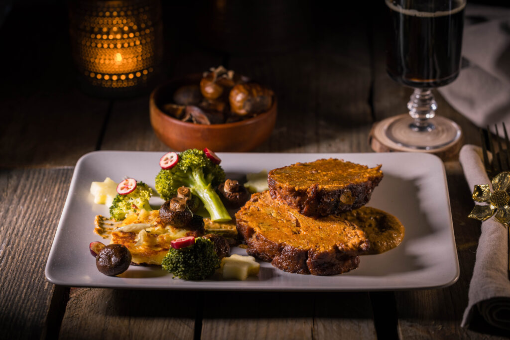 Veganer Schwarzbierbraten ist nicht bloß ein Gericht, sondern ein Erlebnis.