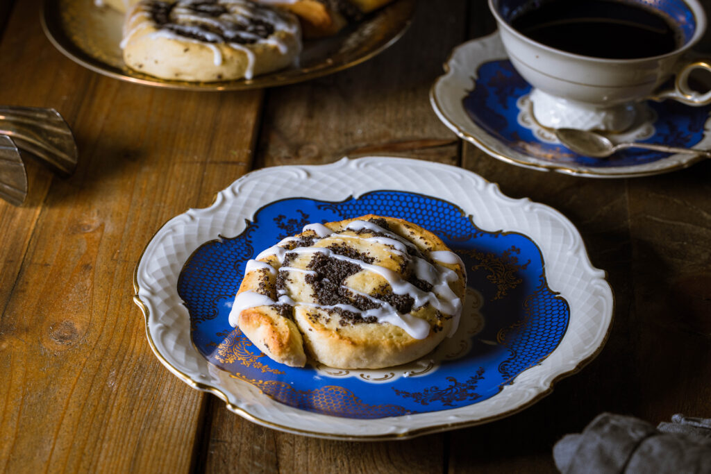 Vegane Mohnschnecken mit Hefeteig
