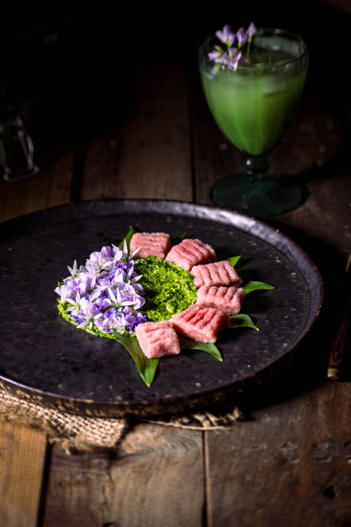 Rote Beete Gnocchi mit Bärlauchpesto