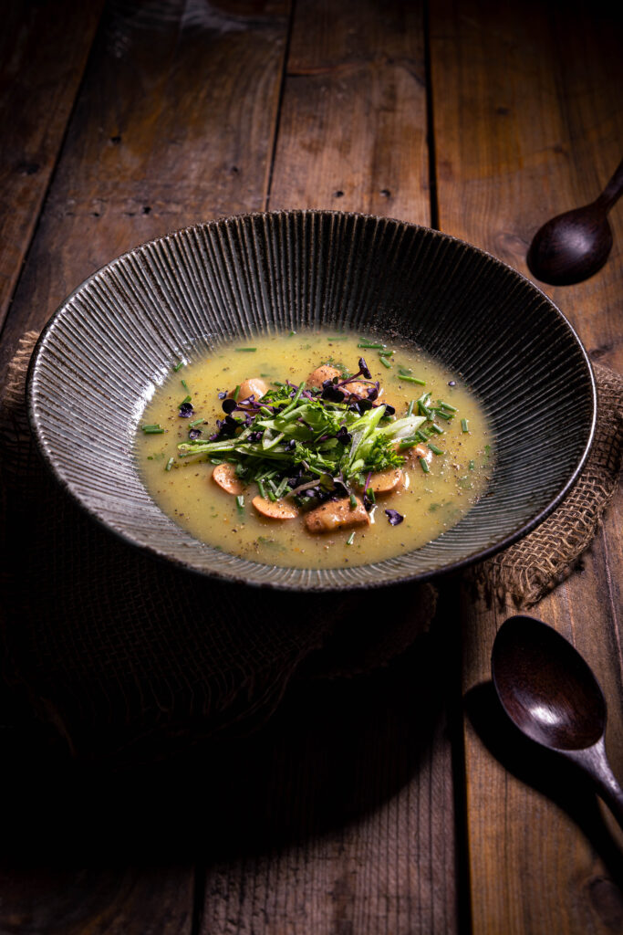 Kartoffelsuppe mit Wursteinlage - natürlich vegan
