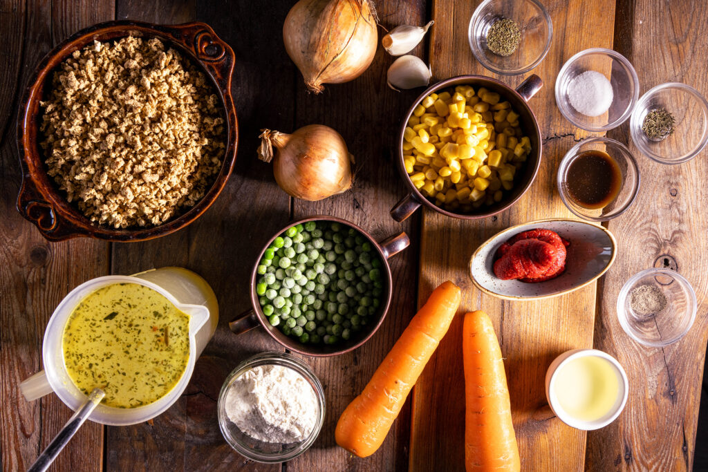 Alle Zutaten für die vegane Fleischfüllung des Sheperd's Pie.