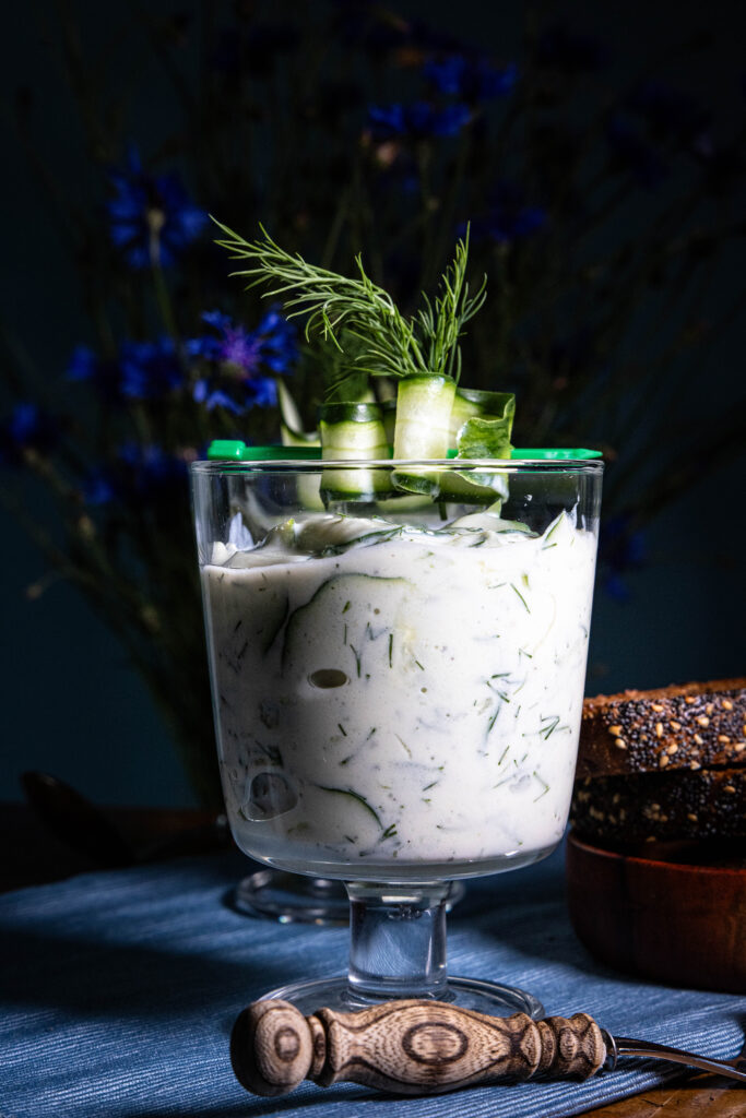 Gurkensuppe - vegan - wie von Oma - sommerlich, eiskalt, frisch